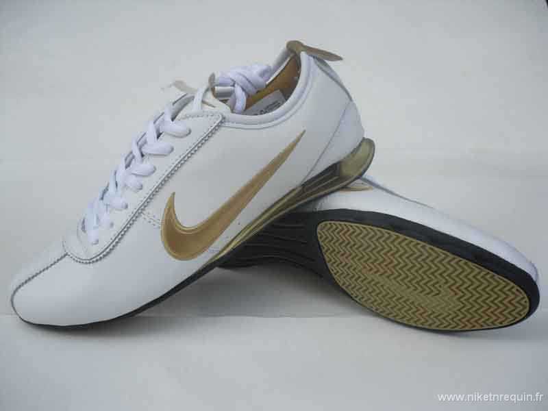 Nike Shox R2 or blanc (2)